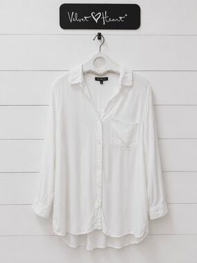 VELVET HEART White Button-Up Blouse Size 1X